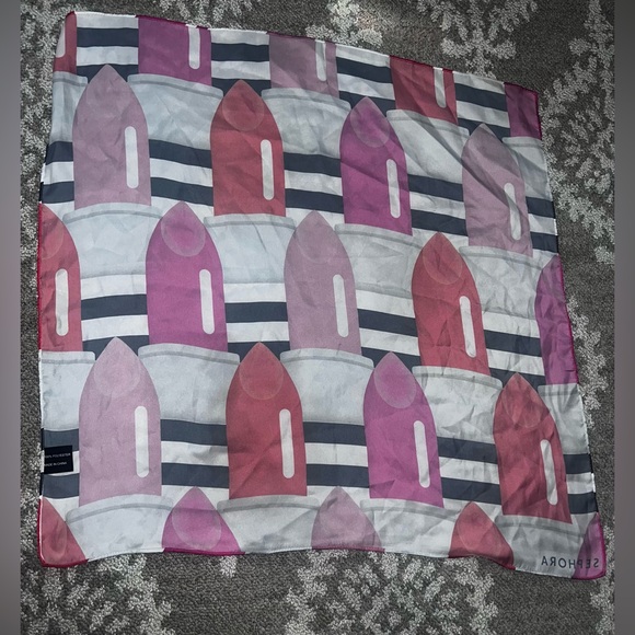 💄Sephora Lipstick Scarf 💄Never Used, Like New💄 - Picture 5 of 6